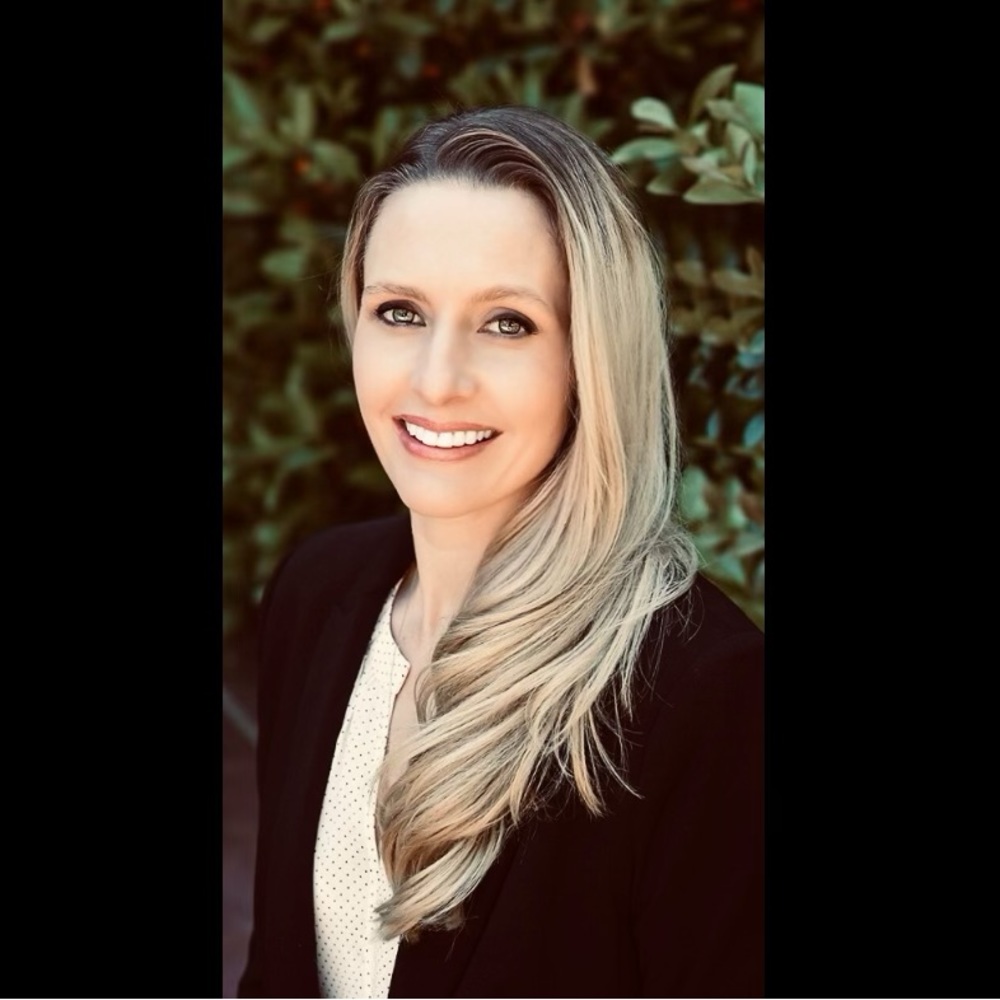Meet your Posher, Jennifer